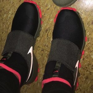 Nike youth Roshe mid Winter